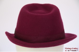Dames trilby bordeaux paars 56
