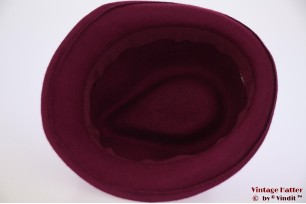 Dames trilby bordeaux paars 56