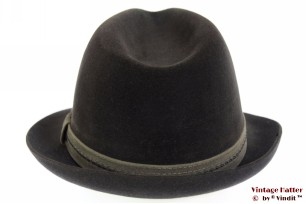 © VintageHatter.com | h-7021-56-14 Fedora Mayser dark grey velour 56 Fedora Mayser dark grey velour 56