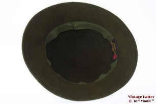 © VintageHatter.com | d-6014-55-2 Ladies hat Mayser green felt 55 (S) Ladies hat Mayser green felt 55 (S)